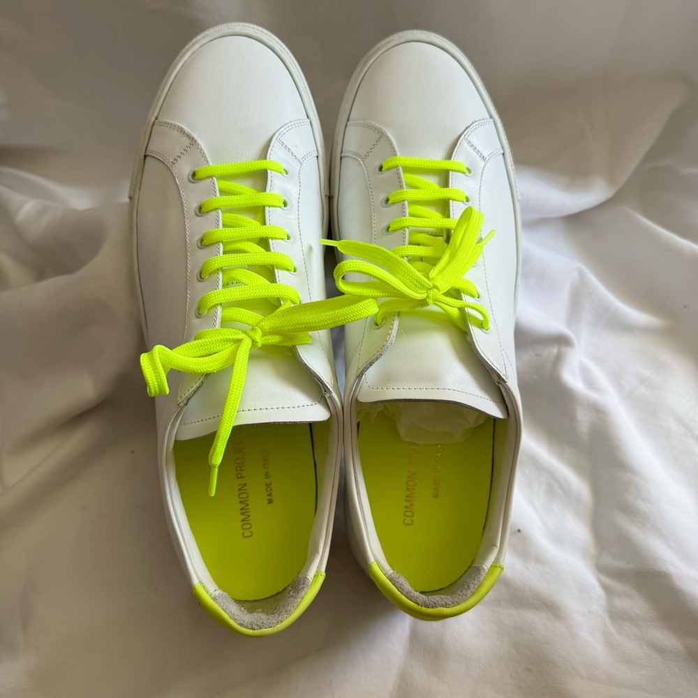 Common Projects Retro Fluo Low Sneakers White Size 44 / US 11